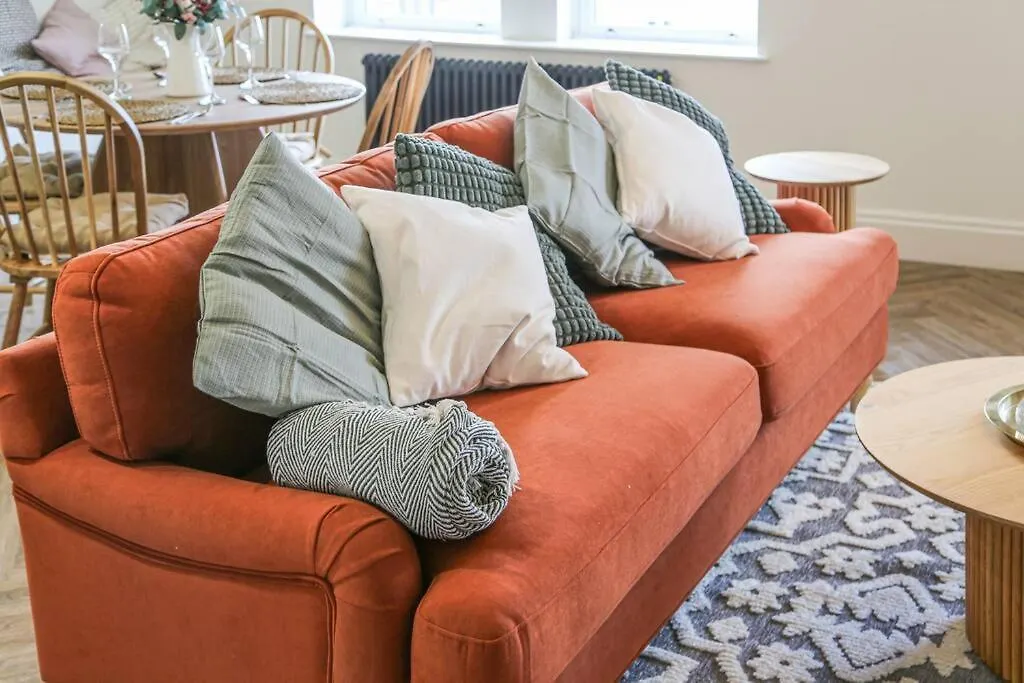 Harrogate Townhouse - 2 Bed Luxury Apartment